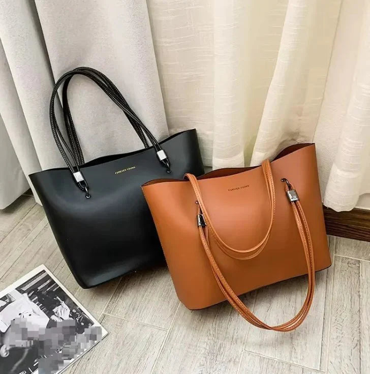 Classic Luxe Tote – Everyday Elegance Redefined (ZTS CR 043) AK_Studio