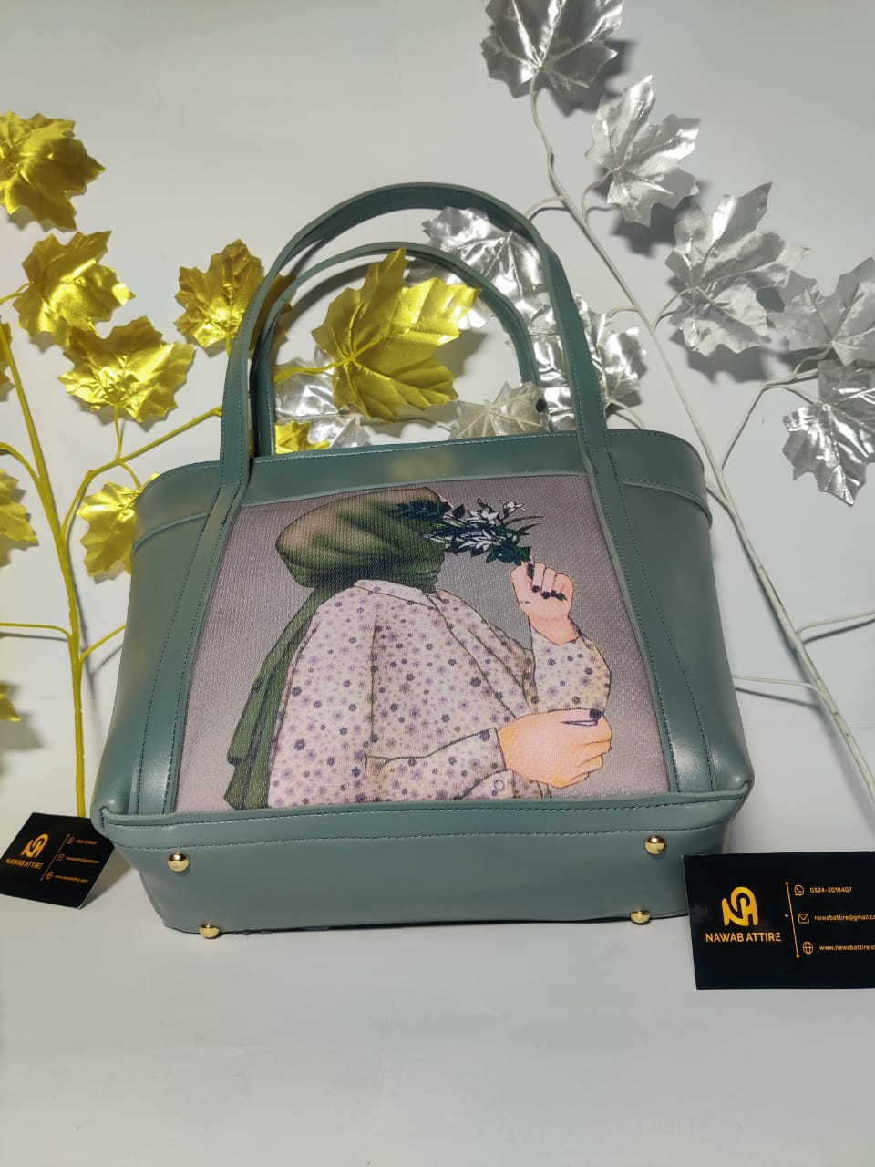 Latest model university hand bag big size bag with doll printed My Store